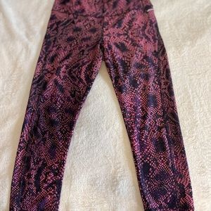 Jockey Women’s Workout Pants size M
